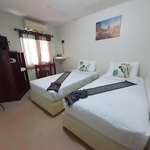 Standard Zimmer mit zwei Einzelbetten